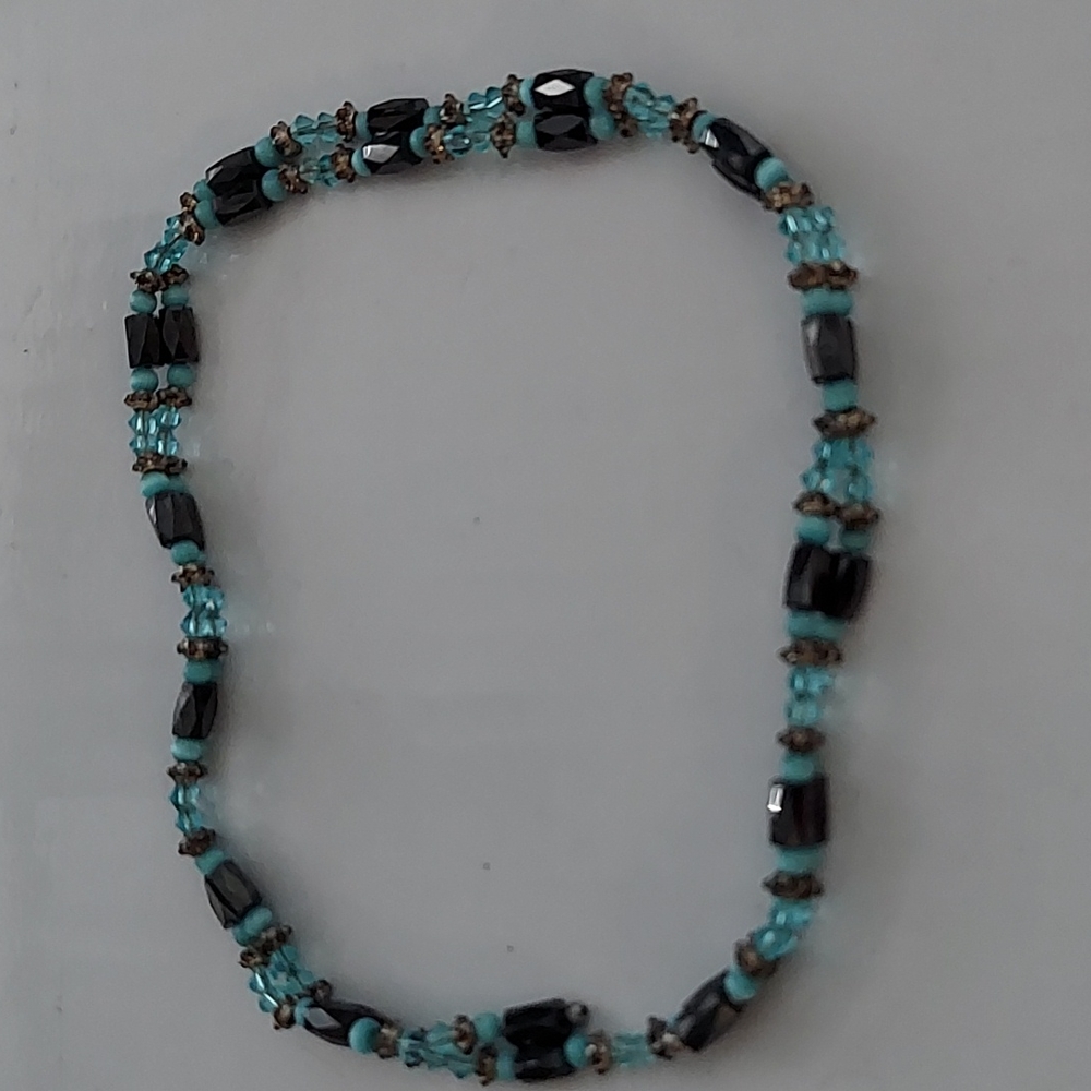 Magnetic Bracelets Necklace Jewelry - Picture 5 of 7